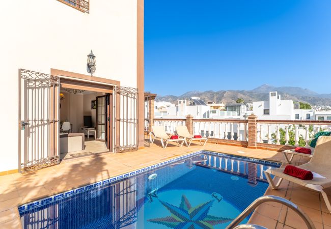 Villa in Nerja - Nerja 007 - Villa Miguel Franco Villa in Nerja - Nerja 007 - Villa Miguel Franco