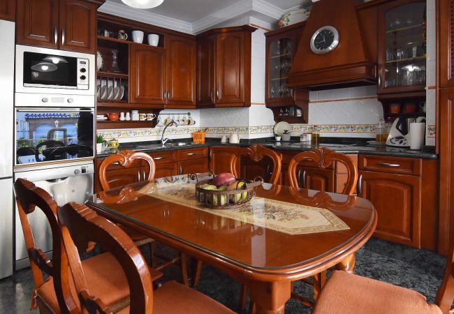 Villa in Nerja - Nerja 001 Villa in Nerja - Nerja 001