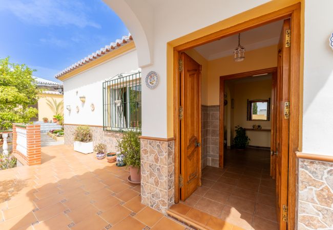 Villa in Nerja - Nerja 021 - Villa Isabel Villa in Nerja - Nerja 021 - Villa Isabel