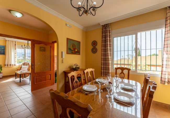 Villa in Nerja - Nerja 021 - Villa Isabel Villa in Nerja - Nerja 021 - Villa Isabel