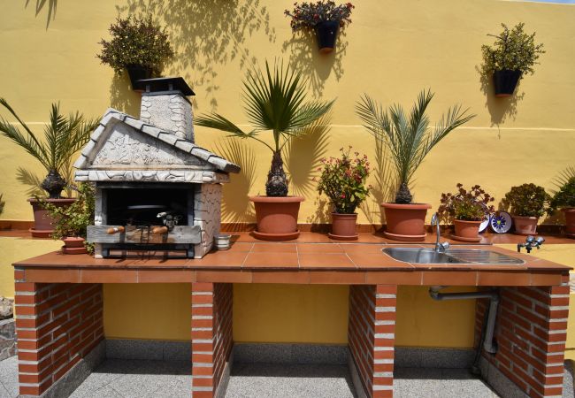 Villa in Nerja - Nerja 021 - Villa Isabel Villa in Nerja - Nerja 021 - Villa Isabel