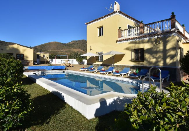 Villa in Nerja - Nerja 014 - Villa José Miguel Villa in Nerja - Nerja 014 - Villa José Miguel