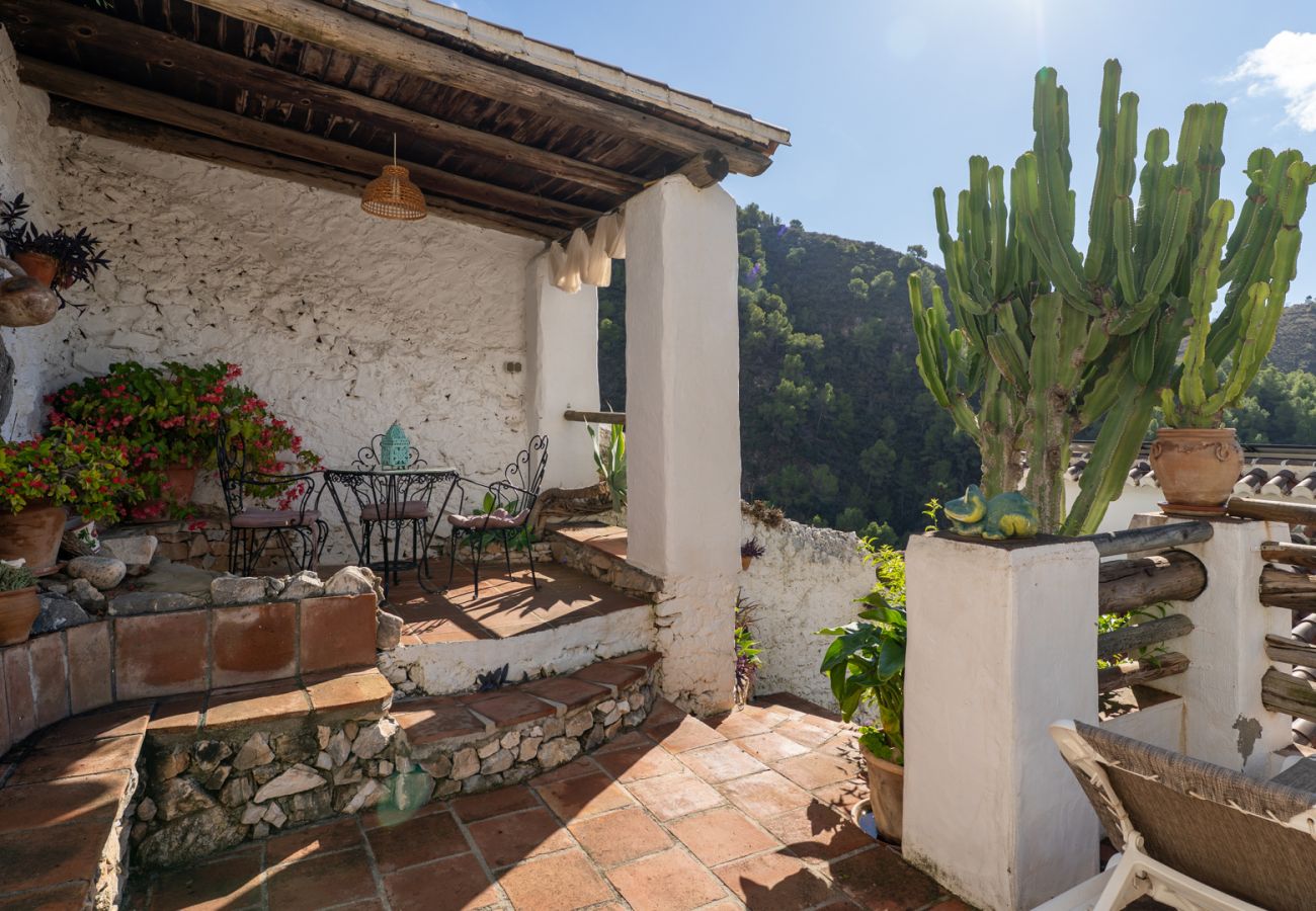 Villa in Frigiliana - Acebuchal 002